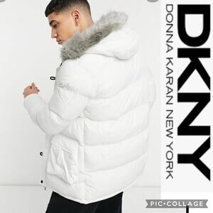 DKNY White Puffer Down coat with detachable fur on hood size medium